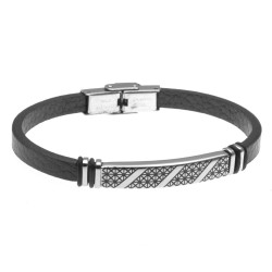 bracciale uomo in pelle nera e piastra in acciaio lavorata