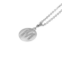 collana con ciondolo lettera m in acciaio con strass