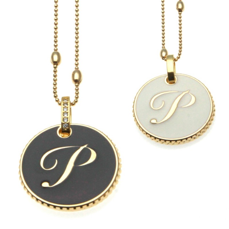 collana con lettera p in bronzo e smalto