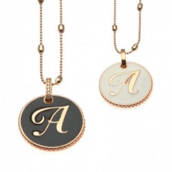 collana con lettera a in bronzo e smalto